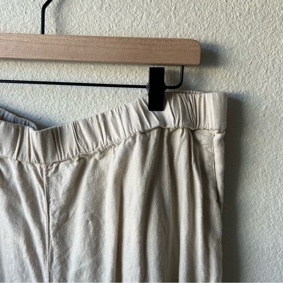 Abercrombie & Fitch Linen Wide Leg Pants with Side Slits - Picture 8 of 10